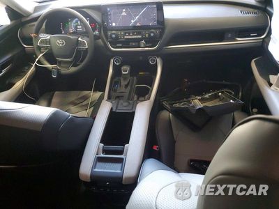 Zdjęcie 8 z 13 samochodu: 2026 TOYOTA GRAND HIGHLANDER HYBRID XLE VIN:5TDACAB51TS088357 - miniatura