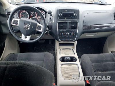 Zdjęcie 8 z 14 samochodu: 2016 DODGE GRAND CARAVAN SXT VIN:2C4RDGCG7GR234617 - miniatura