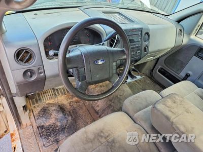 Zdjęcie 8 z 13 samochodu: 2007 FORD F150 VIN:1FTRF12W87NA27568 - miniatura