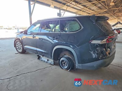 Drugie zdjęcie samochodu z przodu: 2026 TOYOTA GRAND HIGHLANDER XLE VIN:5TDAAAA5XTS040783 - miniatura