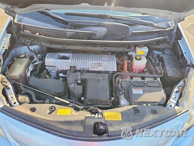Zdjęcie 11 z 12 samochodu: 2013 TOYOTA PRIUS V THREE VIN:JTDZN3EU7D3240169 - miniatura