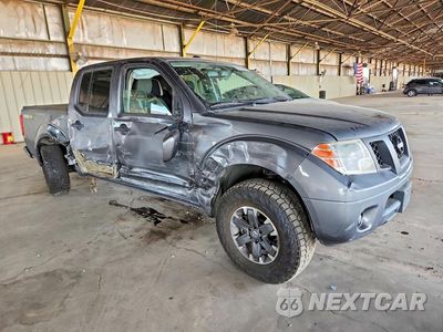 Czwarte zdjęcie samochodu z boku: 2019 NISSAN FRONTIER PRO-4X VIN:1N6AD0EV7KN790381 - miniatura