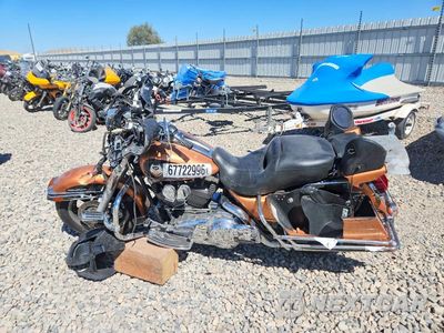 Trzecie zdjęcie samochodu z tyłu: 2008 HARLEY-DAVIDSON FLHTCUI 105TH ANNIVERSARY EDITION VIN:1HD1FC4458Y633865 - miniatura