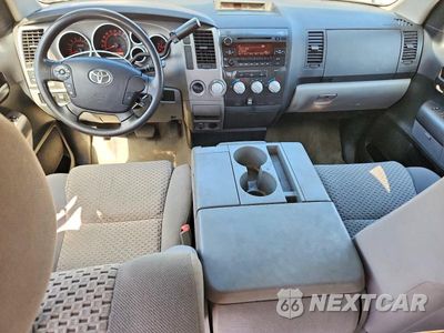 Zdjęcie 8 z 12 samochodu: 2010 TOYOTA TUNDRA DOUBLE CAB SR5 VIN:5TFUM5F12AX011299 - miniatura