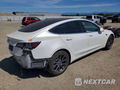 Trzecie zdjęcie samochodu z tyłu: 2020 TESLA MODEL 3 VIN:5YJ3E1EA2LF717950 - miniatura