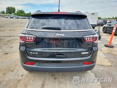 Zdjęcie 6 z 13 samochodu: 2019 JEEP COMPASS LATITUDE VIN:3C4NJDBB8KT596828 - miniatura