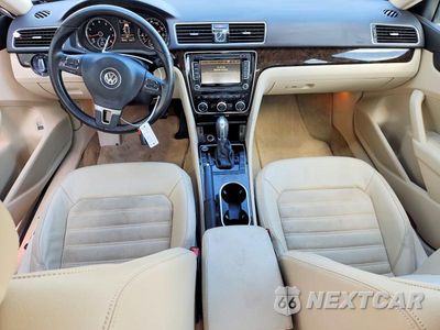 Zdjęcie 8 z 12 samochodu: 2015 VOLKSWAGEN PASSAT SEL VIN:1VWCS7A38FC080127 - miniatura