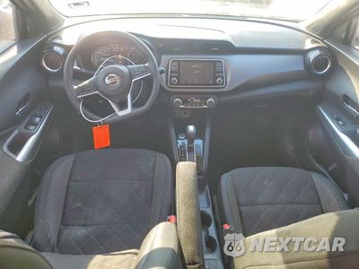 Zdjęcie 8 z 14 samochodu: 2020 NISSAN KICKS SV VIN:3N1CP5CV2LL506310 - miniatura