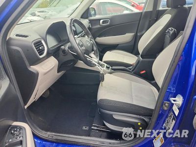 Zdjęcie 7 z 13 samochodu: 2023 HYUNDAI VENUE SEL VIN:KMHRC8A37PU255815 - miniatura
