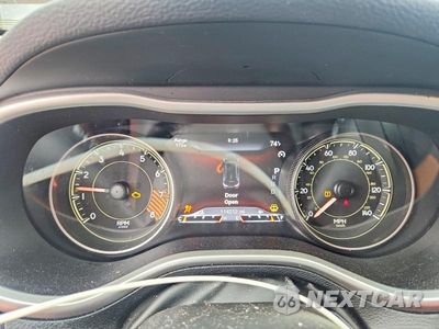 Zdjęcie 9 z 13 samochodu: 2014 JEEP CHEROKEE LIMITED VIN:1C4PJMDS5EW255956 - miniatura