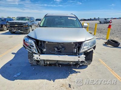 Piąte zdjęcie samochodu w środku: 2015 NISSAN PATHFINDER S VIN:5N1AR2MN2FC708149 - miniatura