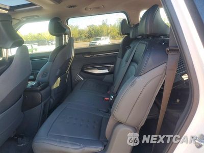 Zdjęcie 11 z 13 samochodu: 2025 KIA EV9 WIND VIN:5XYAFFS56SG001679 - miniatura