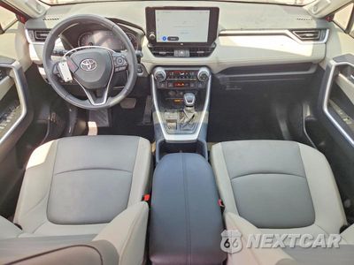 Zdjęcie 8 z 12 samochodu: 2024 TOYOTA RAV4 XLE PREMIUM VIN:2T3C1RFV1RW361103 - miniatura