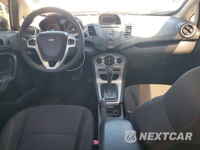 Zdjęcie 8 z 13 samochodu: 2018 FORD FIESTA SE VIN:3FADP4EJXJM101475 - miniatura