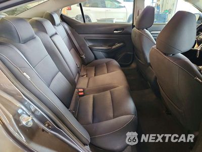 Zdjęcie 10 z 13 samochodu: 2021 NISSAN ALTIMA SV VIN:1N4BL4DW8MN413580 - miniatura