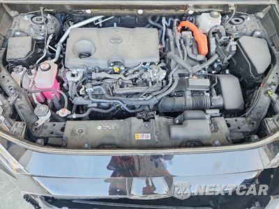 Zdjęcie 12 z 14 samochodu: 2025 TOYOTA RAV4 HYBRID XLE VIN:JTMRWRFV4SD305235 - miniatura