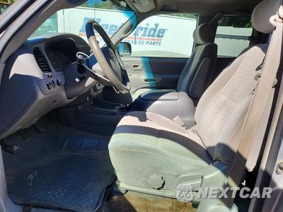 Zdjęcie 7 z 12 samochodu: 2003 TOYOTA TUNDRA SR5 VIN:5TBBT44123S400307 - miniatura