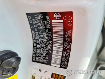 Zdjęcie 12 z 12 samochodu: 2014 TOYOTA PRIUS THREE VIN:JTDKN3DUXE1745851 - miniatura