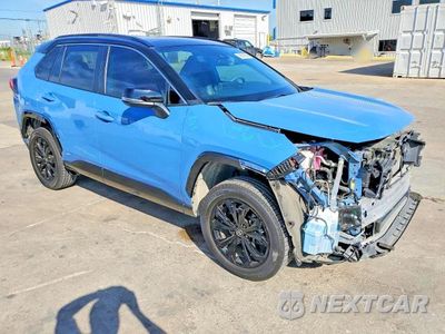 Czwarte zdjęcie samochodu z boku: 2022 TOYOTA RAV4 XSE VIN:2T3E6RFV4NW030603 - miniatura