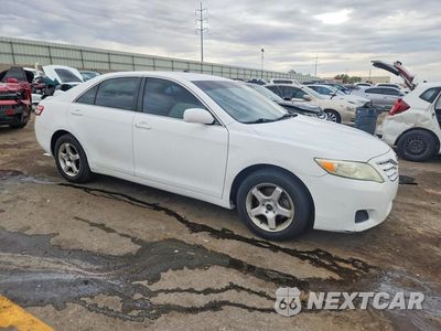 Czwarte zdjęcie samochodu z boku: 2011 TOYOTA CAMRY BASE VIN:4T4BF3EK5BR114446 - miniatura