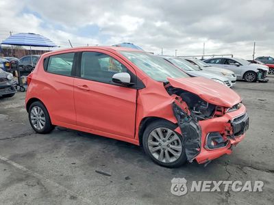 Czwarte zdjęcie samochodu z boku: 2018 CHEVROLET SPARK 1LT VIN:KL8CD6SA4JC477193 - miniatura