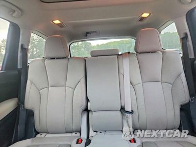 Zdjęcie 10 z 14 samochodu: 2019 SUBARU ASCENT PREMIUM VIN:4S4WMAED0K3447862 - miniatura