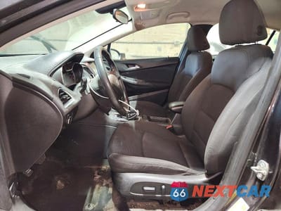 Zdjęcie 7 z 12 samochodu: 2016 CHEVROLET CRUZE LT VIN:1G1BE5SM0G7280570 - miniatura
