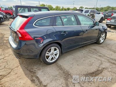 Trzecie zdjęcie samochodu z tyłu: 2015 VOLVO V60 PLATINUM VIN:YV1612SD7F1204648 - miniatura