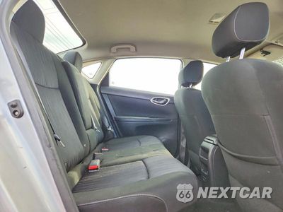 Zdjęcie 10 z 13 samochodu: 2019 NISSAN SENTRA SV VIN:3N1AB7AP5KY283946 - miniatura