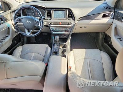 Zdjęcie 8 z 13 samochodu: 2018 HYUNDAI SONATA LIMITED VIN:5NPE34AF6JH647837 - miniatura