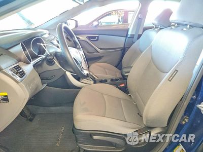 Zdjęcie 7 z 12 samochodu: 2013 HYUNDAI ELANTRA GLS VIN:KMHDH4AE2DU840514 - miniatura