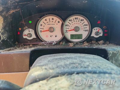 Zdjęcie 9 z 12 samochodu: 2005 FORD ESCAPE XLS VIN:1FMCU02Z55KD88279 - miniatura
