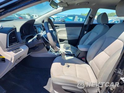Zdjęcie 7 z 13 samochodu: 2017 HYUNDAI ELANTRA SE VIN:KMHD74LFXHU090486 - miniatura