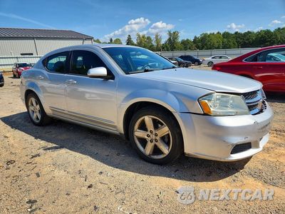 Czwarte zdjęcie samochodu z boku: 2011 DODGE AVENGER MAINSTREET VIN:1B3BD1FB0BN589070 - miniatura