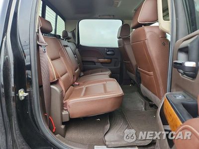 Zdjęcie 10 z 12 samochodu: 2019 CHEVROLET SILVERADO K2500 HIGH COUNTRY VIN:1GC1KUEY7KF278186 - miniatura