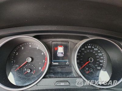 Zdjęcie 9 z 12 samochodu: 2018 VOLKSWAGEN TIGUAN SE VIN:3VV2B7AX7JM209761 - miniatura