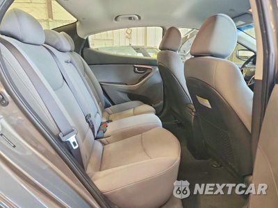 Zdjęcie 10 z 13 samochodu: 2013 HYUNDAI ELANTRA GLS VIN:5NPDH4AE1DH393978 - miniatura
