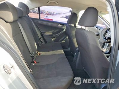 Zdjęcie 10 z 12 samochodu: 2015 VOLKSWAGEN JETTA BASE VIN:3VW2K7AJ3FM253237 - miniatura