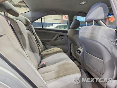 Zdjęcie 10 z 12 samochodu: 2007 TOYOTA CAMRY HYBRID VIN:JTNBB46K573014192 - miniatura