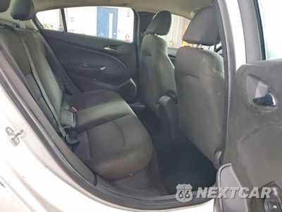 Zdjęcie 10 z 13 samochodu: 2018 CHEVROLET CRUZE LS VIN:1G1BC5SM0J7159776 - miniatura