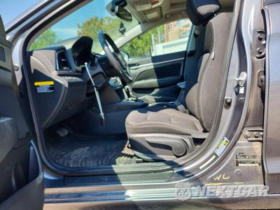 Zdjęcie 12 z 13 samochodu: 2018 HYUNDAI ELANTRA SEL VIN:5NPD84LF4JH379834 - miniatura