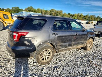 Trzecie zdjęcie samochodu z tyłu: 2017 FORD EXPLORER XLT VIN:1FM5K7D87HGD82339 - miniatura
