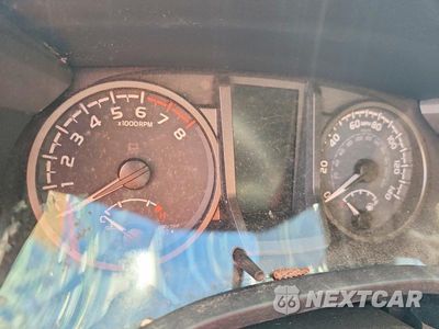 Zdjęcie 9 z 12 samochodu: 2023 TOYOTA TACOMA TRD OFF-ROAD VIN:3TMDZ5BN1PM145133 - miniatura
