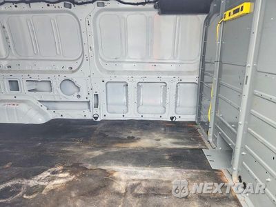 Zdjęcie 11 z 13 samochodu: 2016 FORD TRANSIT 150 DELIVERY VAN VIN:1FTYE2YG3GKA93094 - miniatura