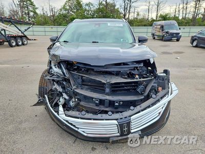 Piąte zdjęcie samochodu w środku: 2018 LINCOLN MKC RESERVE VIN:5LMCJ3D96JUL31737 - miniatura