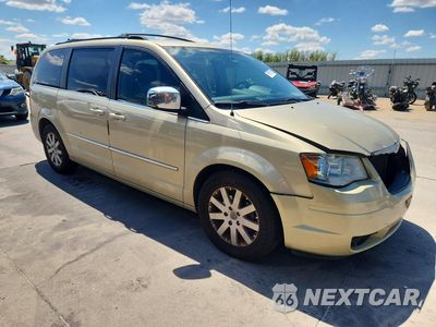 Czwarte zdjęcie samochodu z boku: 2010 CHRYSLER TOWN & COUNTRY TOURING PLUS VIN:2A4RR8DX5AR448450 - miniatura