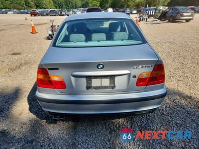 Zdjęcie 6 z 12 samochodu: 2003 BMW 3ER XI VIN:WBAEW53483PG23880 - miniatura