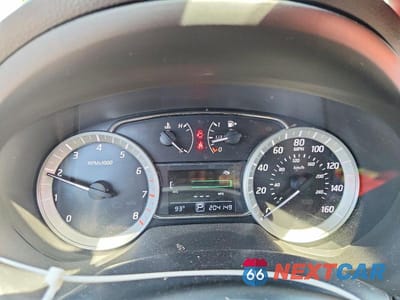 Zdjęcie 9 z 12 samochodu: 2015 NISSAN SENTRA SV VIN:3N1AB7AP8FL681140 - miniatura