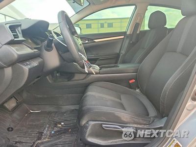 Zdjęcie 7 z 12 samochodu: 2019 HONDA CIVIC LX VIN:19XFC2F68KE006972 - miniatura