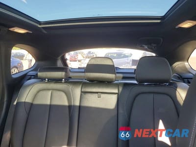 Zdjęcie 10 z 13 samochodu: 2018 BMW X1 XDRIVE28I VIN:WBXHT3C32J5L27525 - miniatura